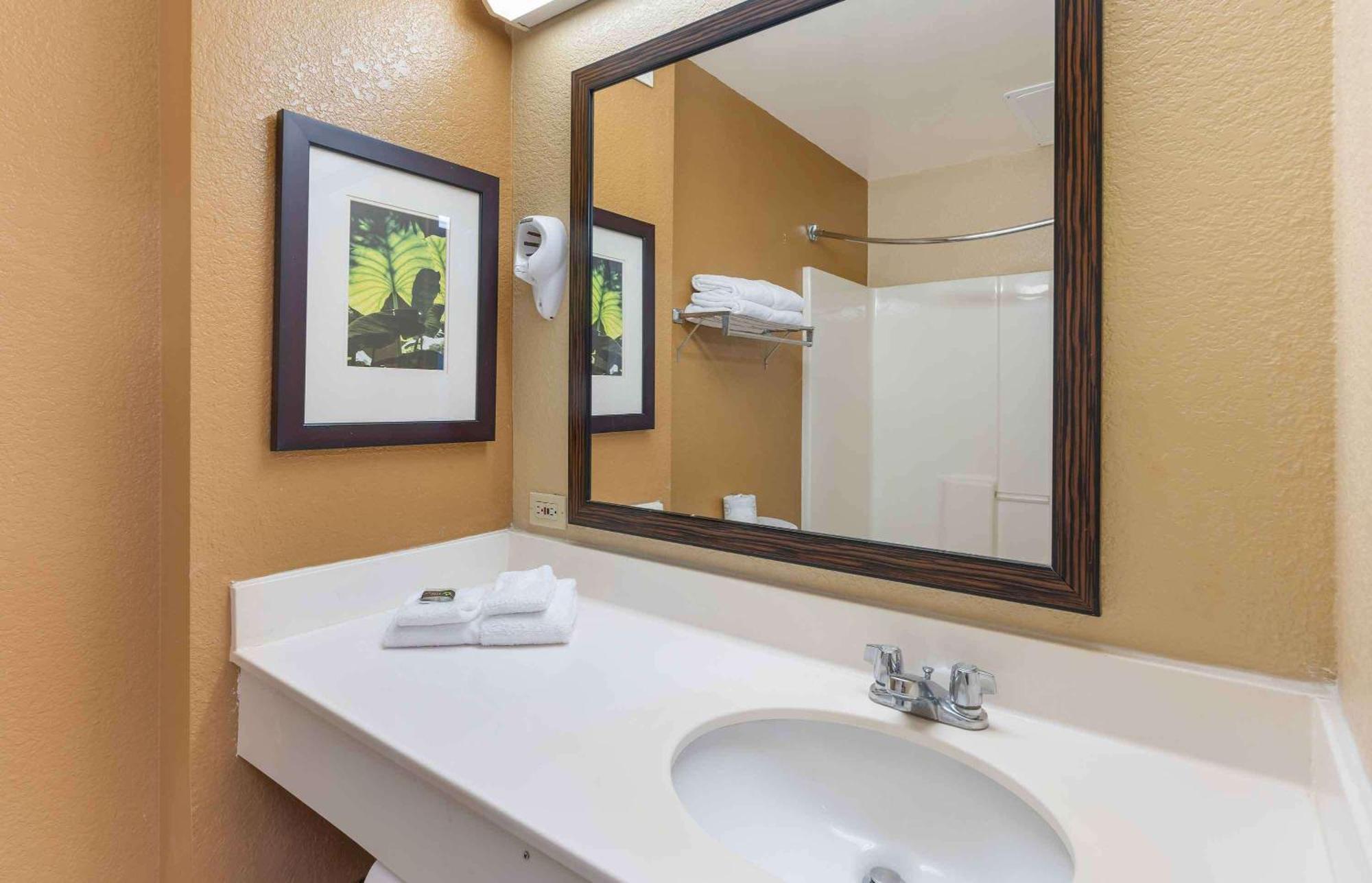 Extended Stay America Suites - Dublin - Hacienda Dr Экстерьер фото